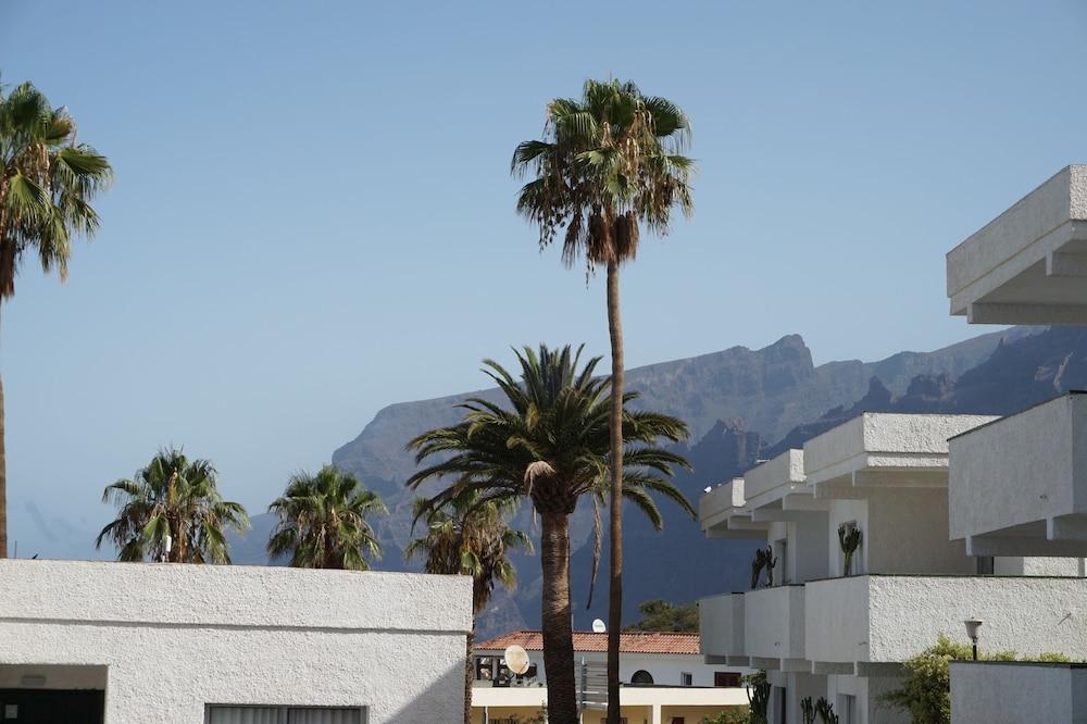 Apartamentos El Sombrero Acantilado de los Gigantes Eksteriør billede